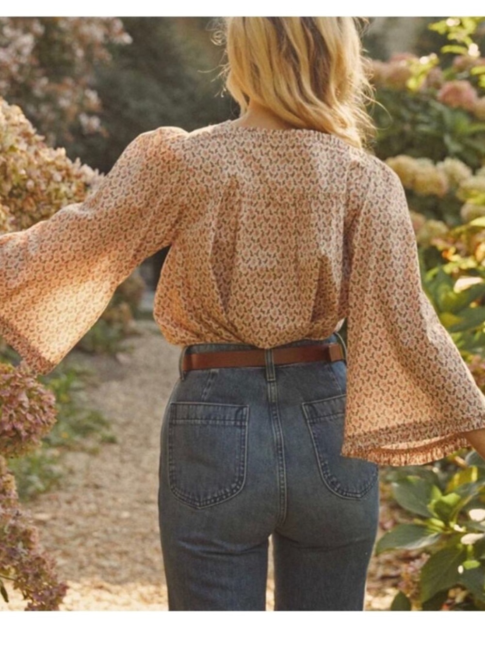 DÔEN Lunaria Top - Cream Winter Ditsy - Large - organic cotton - Picture 2 of 9